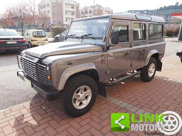 LAND ROVER Defender 110 2.4 TD4 Station Wagon SE