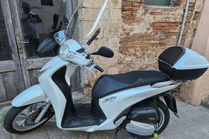 Honda SH 150i ABS. 