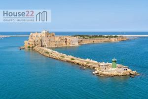 NUOVA VILLA CON PISCINA VISTA MARE - VICINO A BRIN