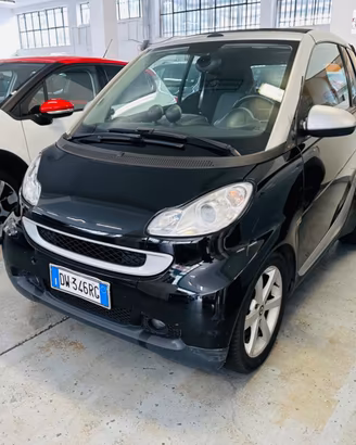 Smart ForTwo 1000 52 kW MHD cabrio pulse - Servost