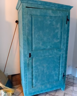 Armadio in legno