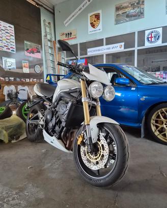 triumph 675 permute