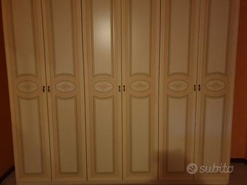 armadio a 6 ante