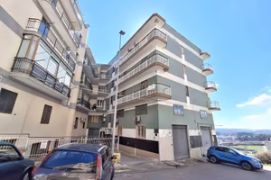 Appartamento di 120 m² con 4 locali a Noci