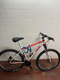 MTB HEAD Revelo 26” Shimano Acera Freni a disco