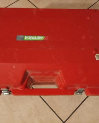 livella laser METRICA