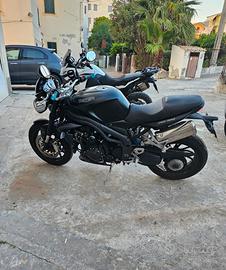 Triumph Speed Triple 1050 anno 2011