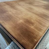 Sedie e tavoli nuovi