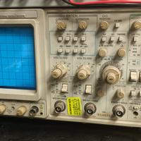 Oscilloscopio Tektronix 2465