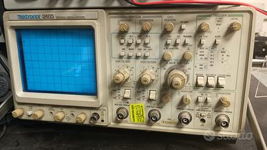 Oscilloscopio Tektronix 2465