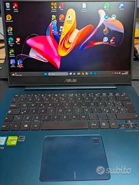 Asus ZENBOOK  UX430U i7 8 GB RAM, 256gb SSD