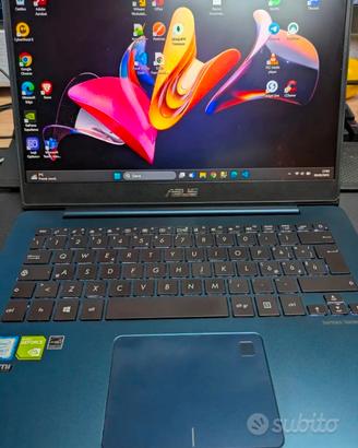 Asus ZENBOOK  UX430U i7 8 GB RAM, 256gb SSD