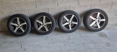 cerchi in lega con gomme