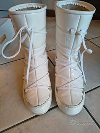 Moon boot