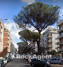 ARDEATINO PIAZZA LANTE LOCALE COMMERCIALE C1