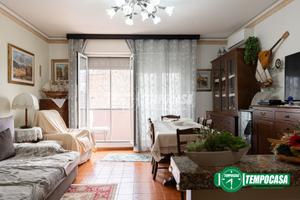 3 LOCALI A POCHI PASSI DALLA METROPOLITANA MM1 MOL