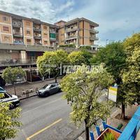 Appartamento a Napoli Via dell'epomeo 3 locali