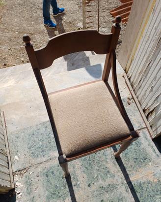 5 sedie in legno