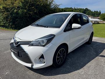 Toyota Yaris 1.0 5 porte Lounge