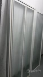 box doccia ad angolo in cristallo satinato