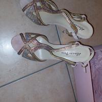 sandalo alto con tacco