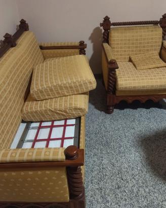 Divano letto e 2 poltorne