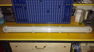 Plafoniera tubo neon disano 120 cm stagna IP65