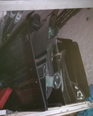 Ricambi vari carrozzeria Opel Frontera Sw 2500cc
