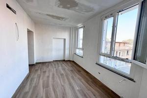 Appartamento di 126 m² con 3 locali e box auto a S