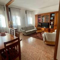 Salotto completo in rovere