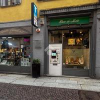 NEGOZIO A CREMONA