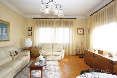 Ampia abitazione indipendente