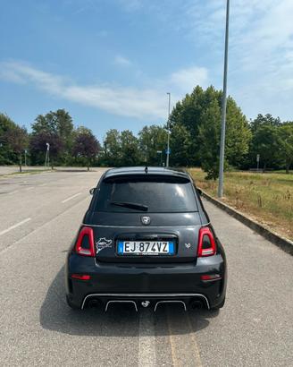 Fiat 500 abarth style