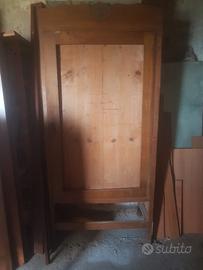Armadio Vintage da restaurare