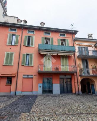 2 LOCALI A BERGAMO