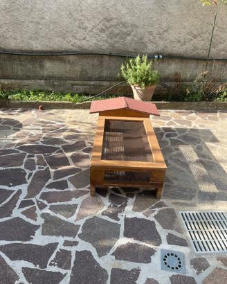 Terrario per tartarughe  con casetta x esterno.