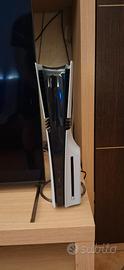 ps5 pro con lettore disco e base verticale