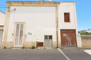 Casa indipendente a Botrugno 3 locali