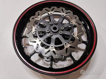 Cerchi originali e racing