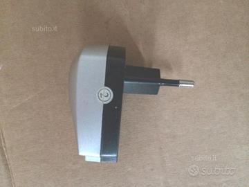 Adattatore/caricatore USB