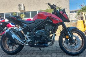 Honda Hornet 500 E-Clutch