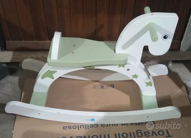 Cavalluccio a dondolo labebe