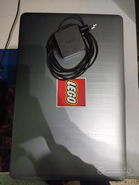 PC ASUS solo consegna a mano..(NO SPEDIZIONE)