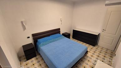 Camera da letto matrimoniale completa