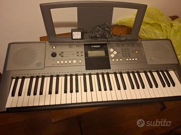 Tastiera Yamaha YPT-330