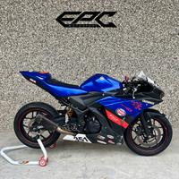Yamaha YZF R3 2018 solo pista