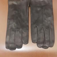 Guanto in pelle.