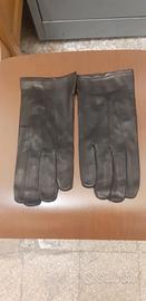 Guanto in pelle.