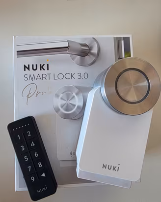 Nuki Smart Lock 3.0 PRO + Keypad + Batteria Extra