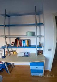 SCRIVANIA E LIBRERIA